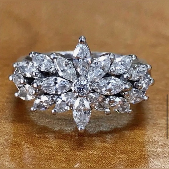 Sterling Silver Marquise-Cut Flower Ring With crystals from Swarovski main image 1
